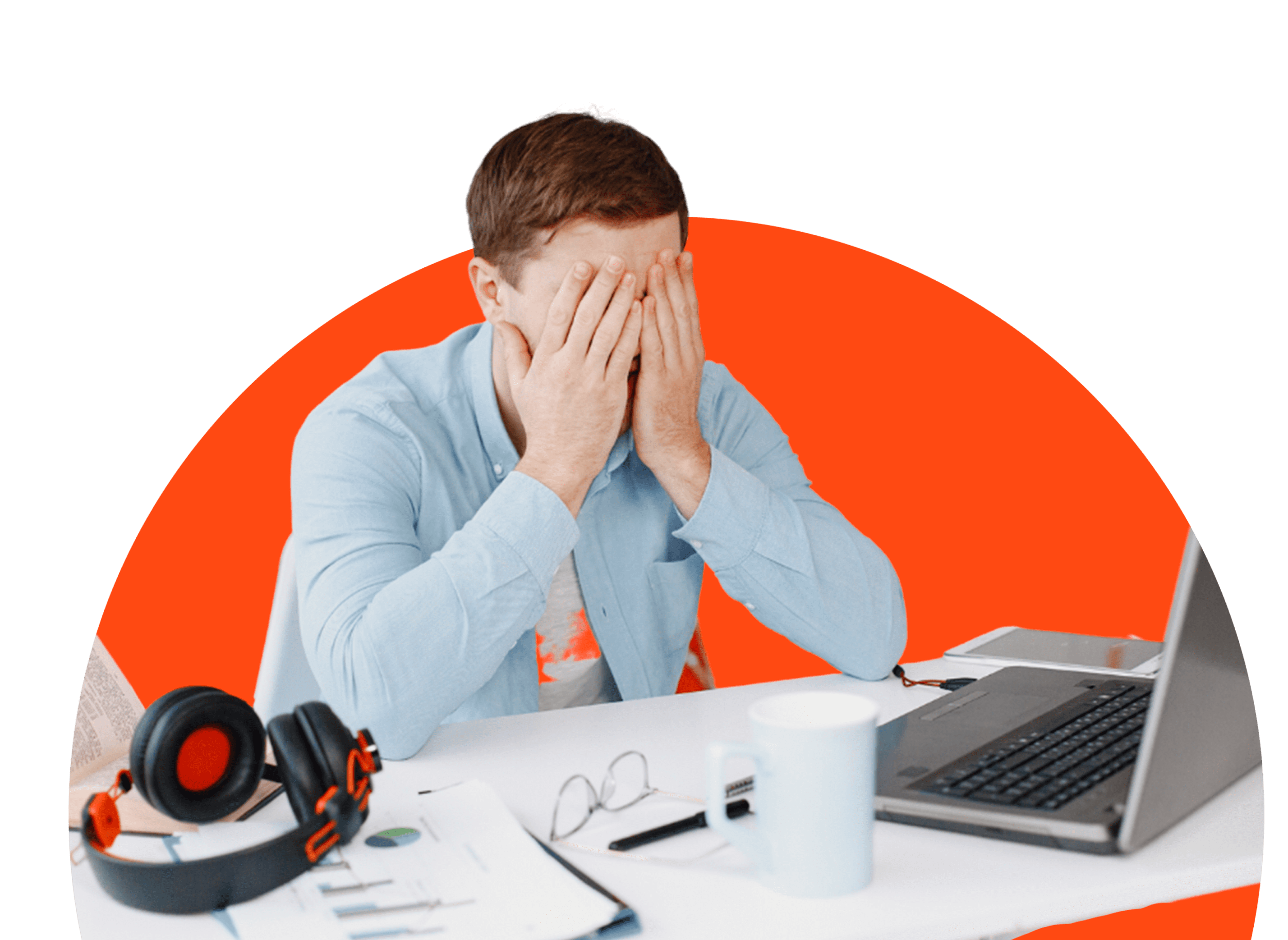 persona en portal moto latino