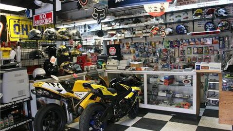 foto de moto store en USA 3 edited