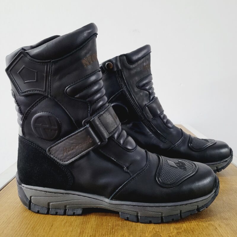 20240605 171004 scaled Botas para Moto Ruta Urbana Nighan Adventure color Negro