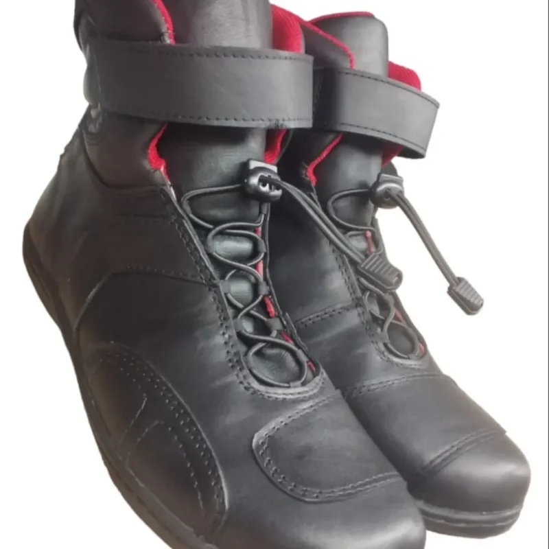 Botas de Moto Cuero PISTA con protecciones acordonada