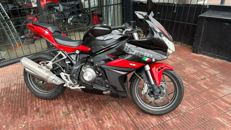 Benelli 302 R 2017 - 25000 km