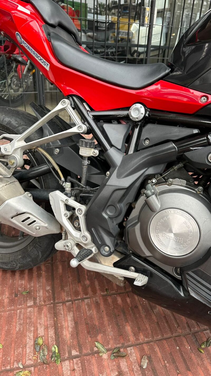 Benelli 302R Detalle Motor