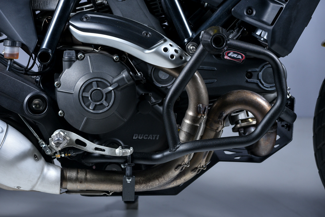 Defensa con slider Ducati Scrambler 800 Icon Defensa con slider Ducati Scrambler 800 Icon
