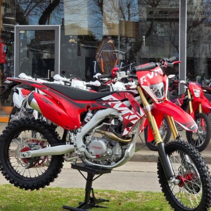 JAWA RVM CZ 250 R PISTA