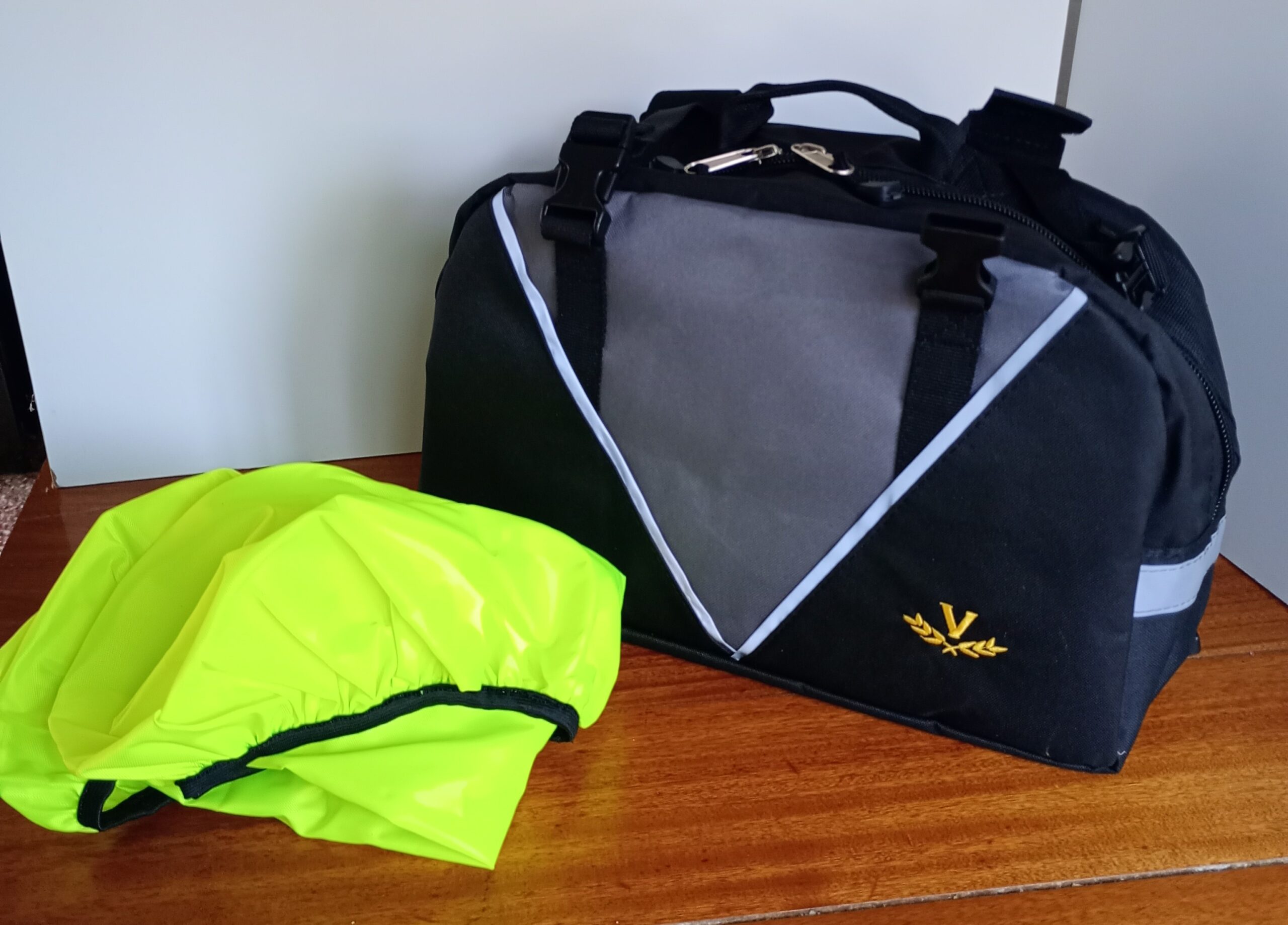 Alforjas de Cordura forradas. Calidad PREMIUM. Incluye funda para lluvia Alforjas de Cordura forradas. Calidad PREMIUM. Incluye funda para lluvia - Imagen 5