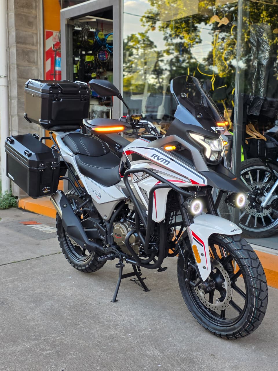 JAWA TEKKEN 250 cc PREMIUM 24 HP JAWA TEKKEN 250 cc PREMIUM 24 HP - Imagen 6