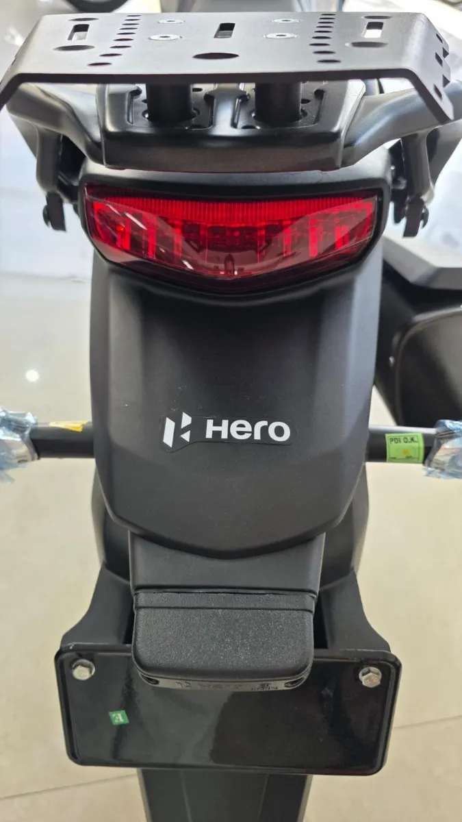 HERO XPULSE 200 NEGRO HERO XPULSE 200 NEGRO