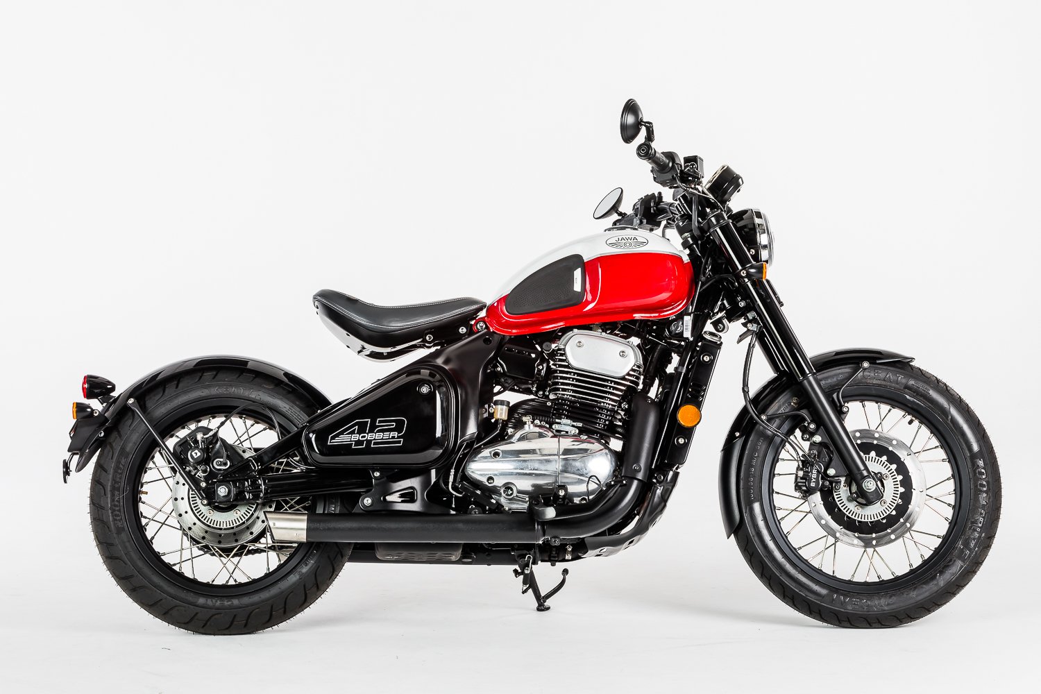 Moto Jawa 350 Bobber Moto Jawa 350 Bobber - Imagen 2