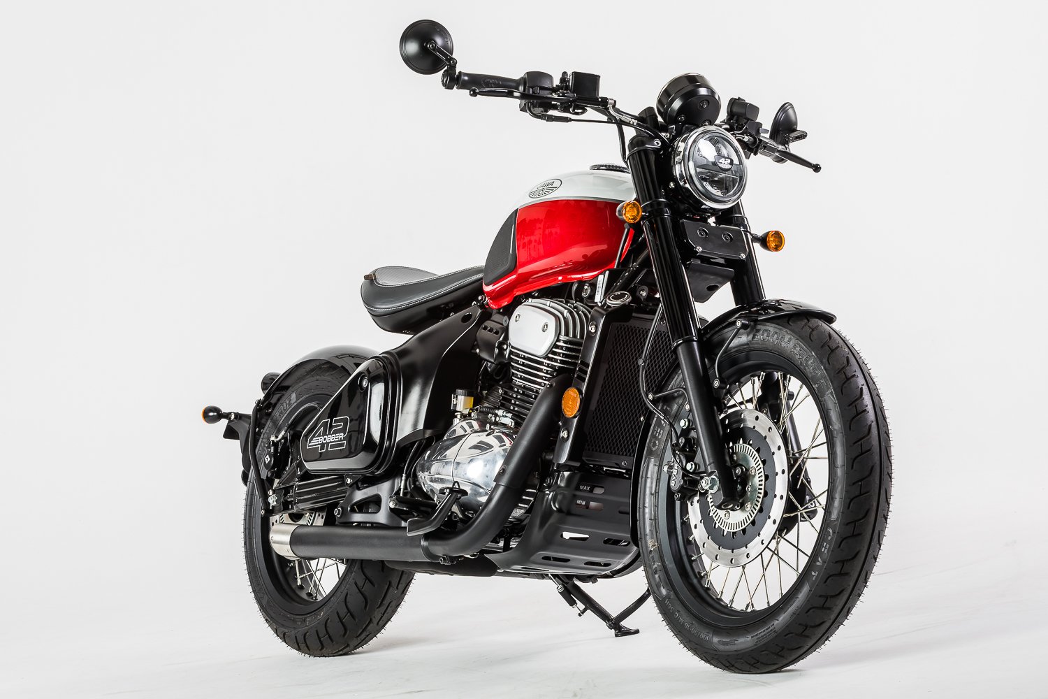 Moto Jawa 350 Bobber Moto Jawa 350 Bobber - Imagen 3