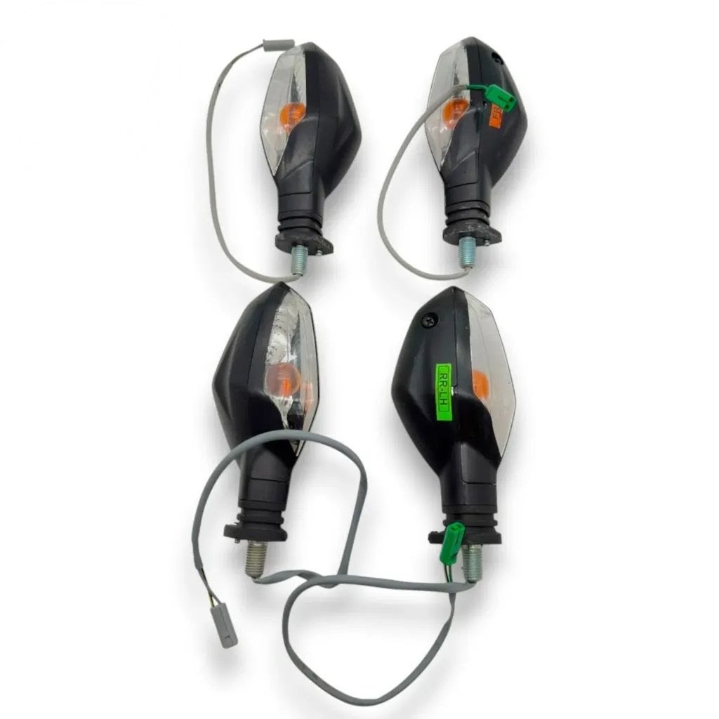 Farol de giro rouser ns 200 (Natural) x4 unidades Farol de giro rouser ns 200 (Natural) x4 unidades