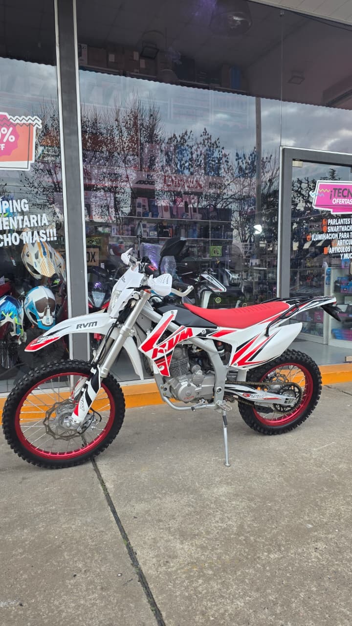 Moto Rvm Cz T 250 - usada Moto Rvm Cz T 250 - usada