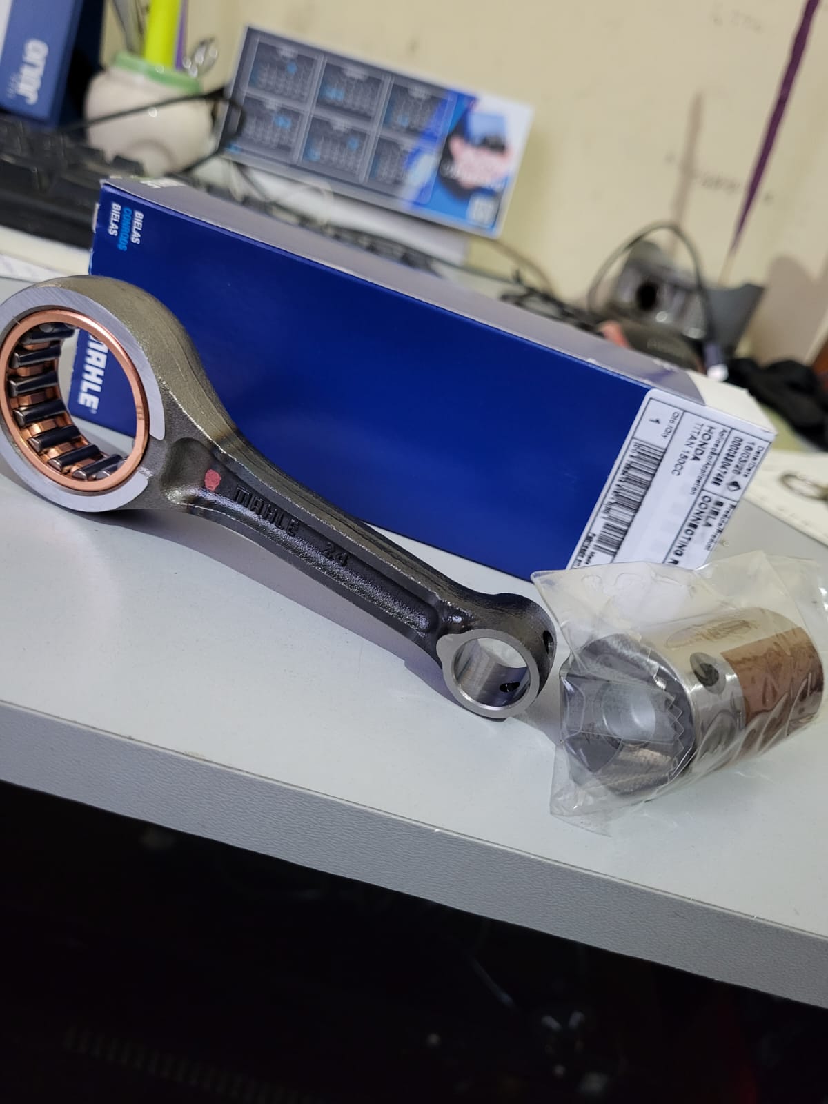 Kit de biela Honda cg titan 150 MAHLE Kit de biela Honda cg titan 150 MAHLE