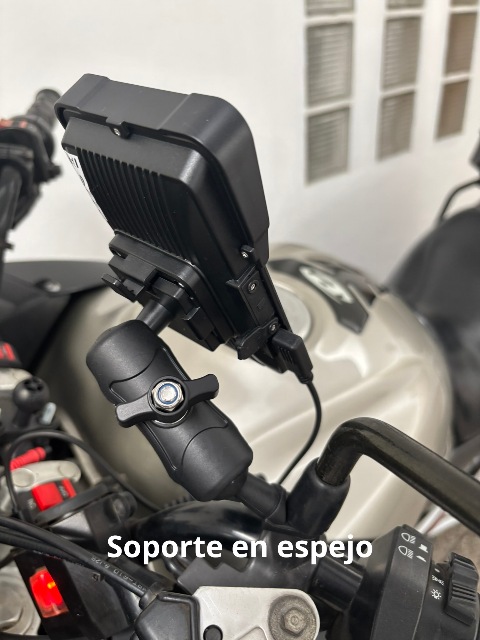 Carplay Moto 5 pulgadas Simbron Android IOS Vertical Carplay Moto 5 pulgadas Simbron Android IOS Vertical - Imagen 4