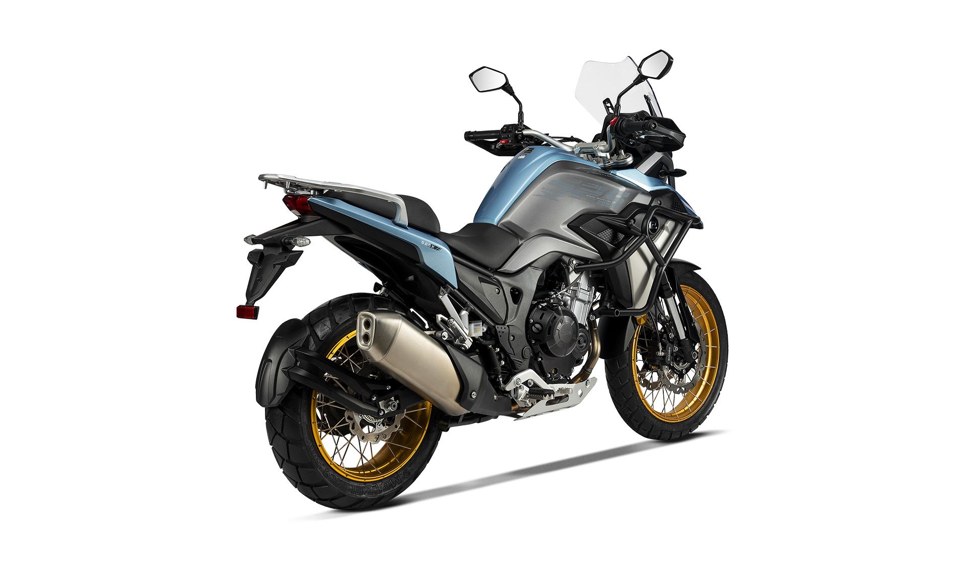 Moto Kove 525 - La mejor Trail de media Cilindrada Kove 525 medio perfil trasero
