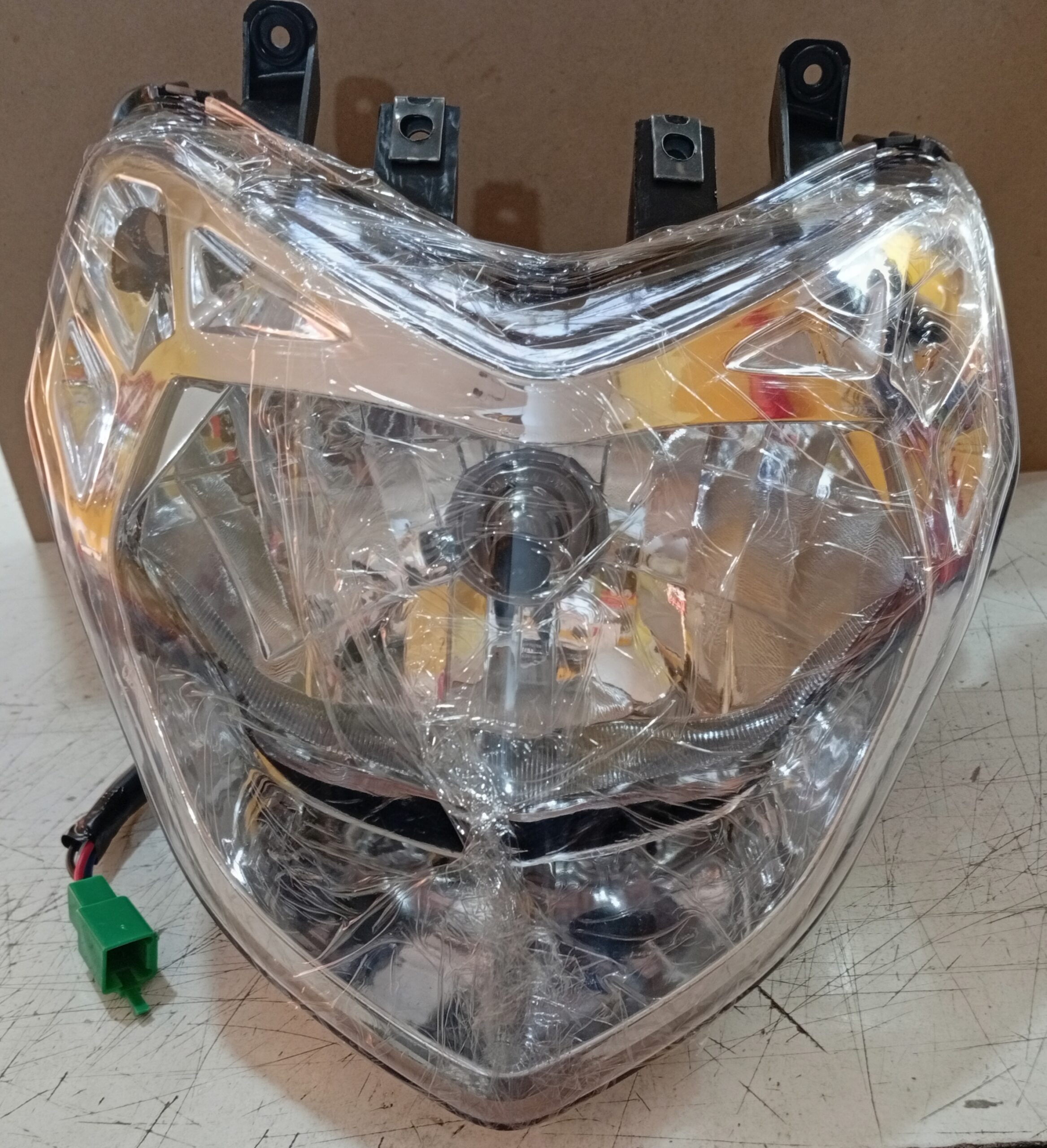 FAROL DELANTERO ROUSER NS200 NITRO FAROL DELANTERO ROUSER NS200 NITRO